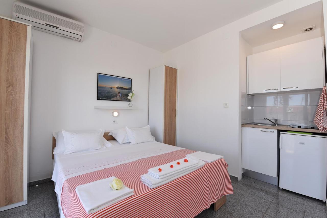 Makarska Sea View Rooms Exterior photo